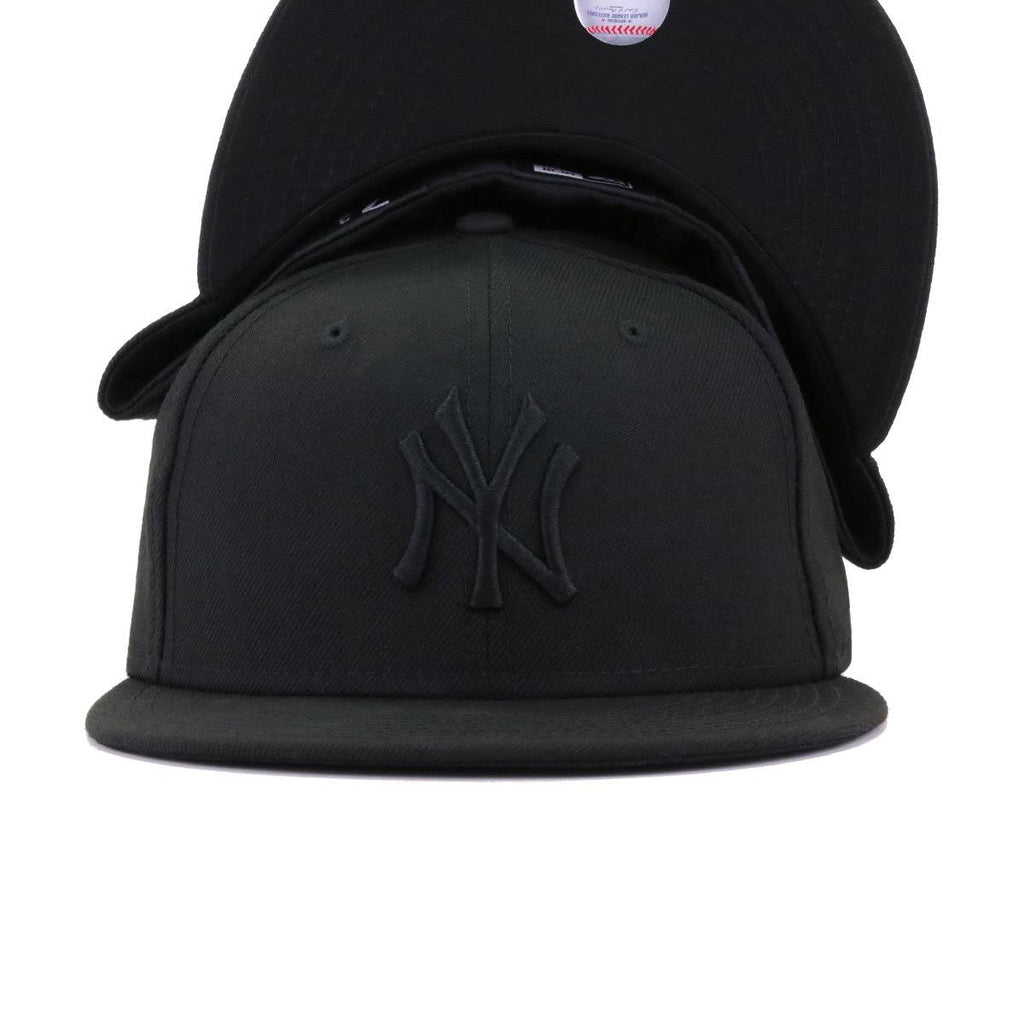 Black Fitted Hat W793