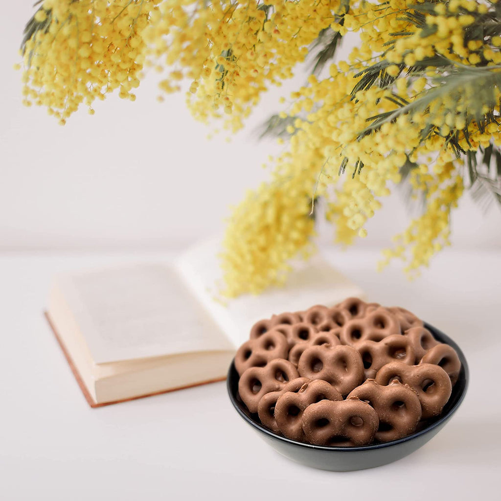Milk Chocolate Covered Mini Pretzels, 40 Ounce O7298