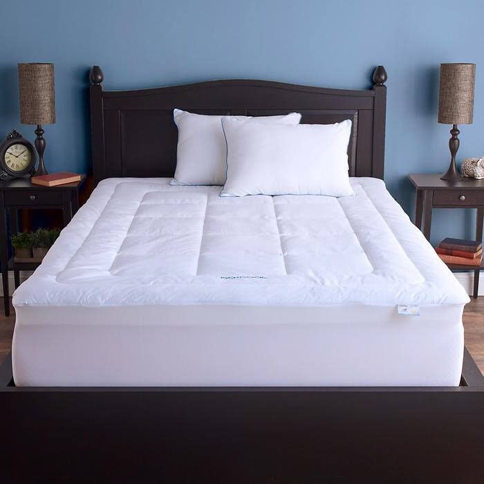 Full Memory Foam Mattress Topper with Outlast Cover O11974