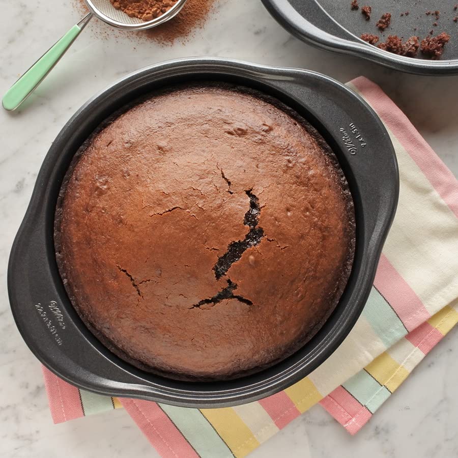 Non-Stick 9-Inch Round Steel Cake Pan G824