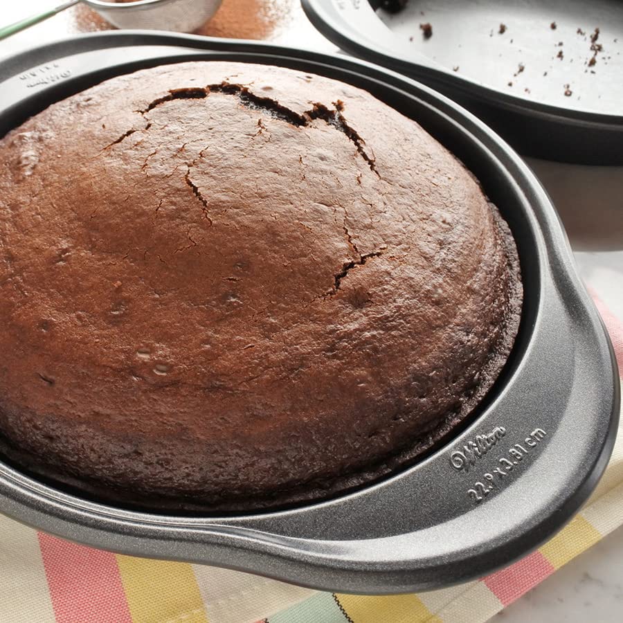 Non-Stick 9-Inch Round Steel Cake Pan G824