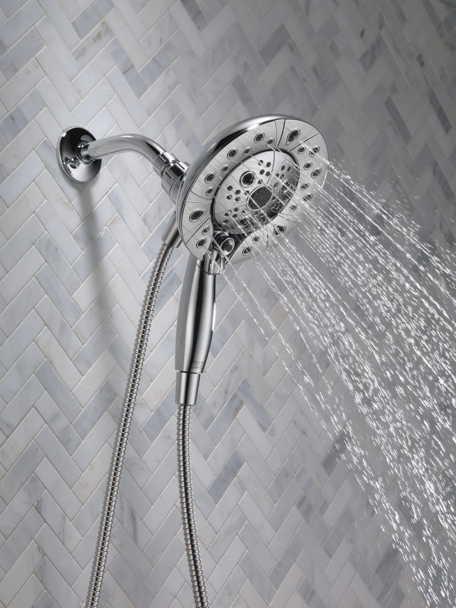 5-Spray Hand Shower and Shower Head Combo in Chrome Y86923