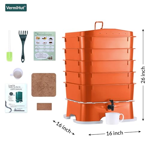 Dark Green Worm Composter C71225