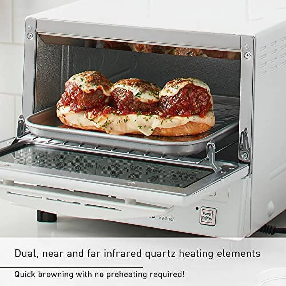 White 4-Slice Toaster Oven with 9-Inch Baking Tray W7632