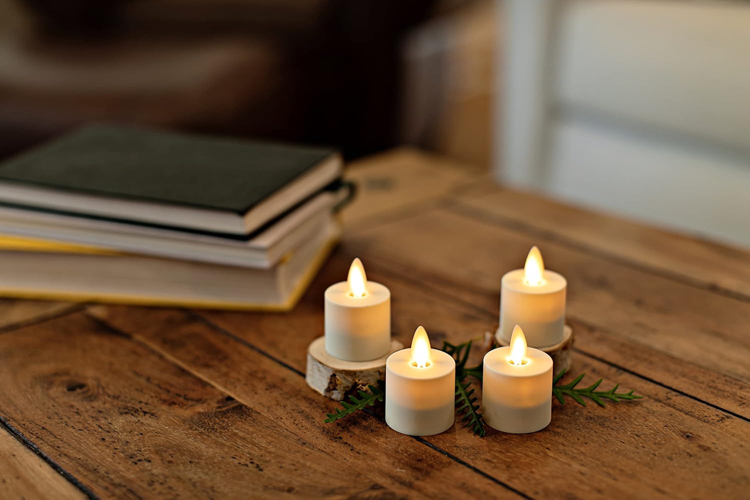 Set of 4 Flameless LED Tealight Candles G697