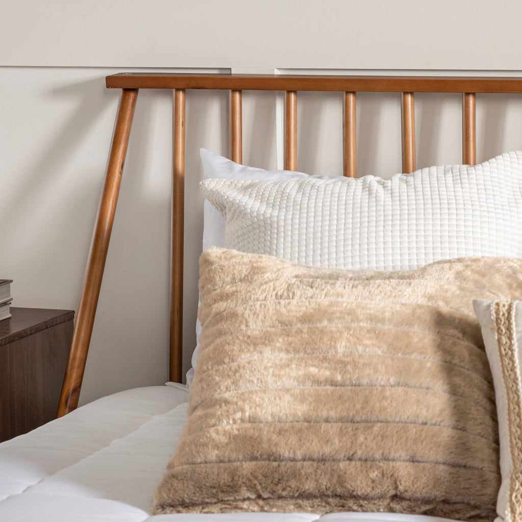 Solid Pine Wood Spindle Bed - Caramel - Queen Q9524