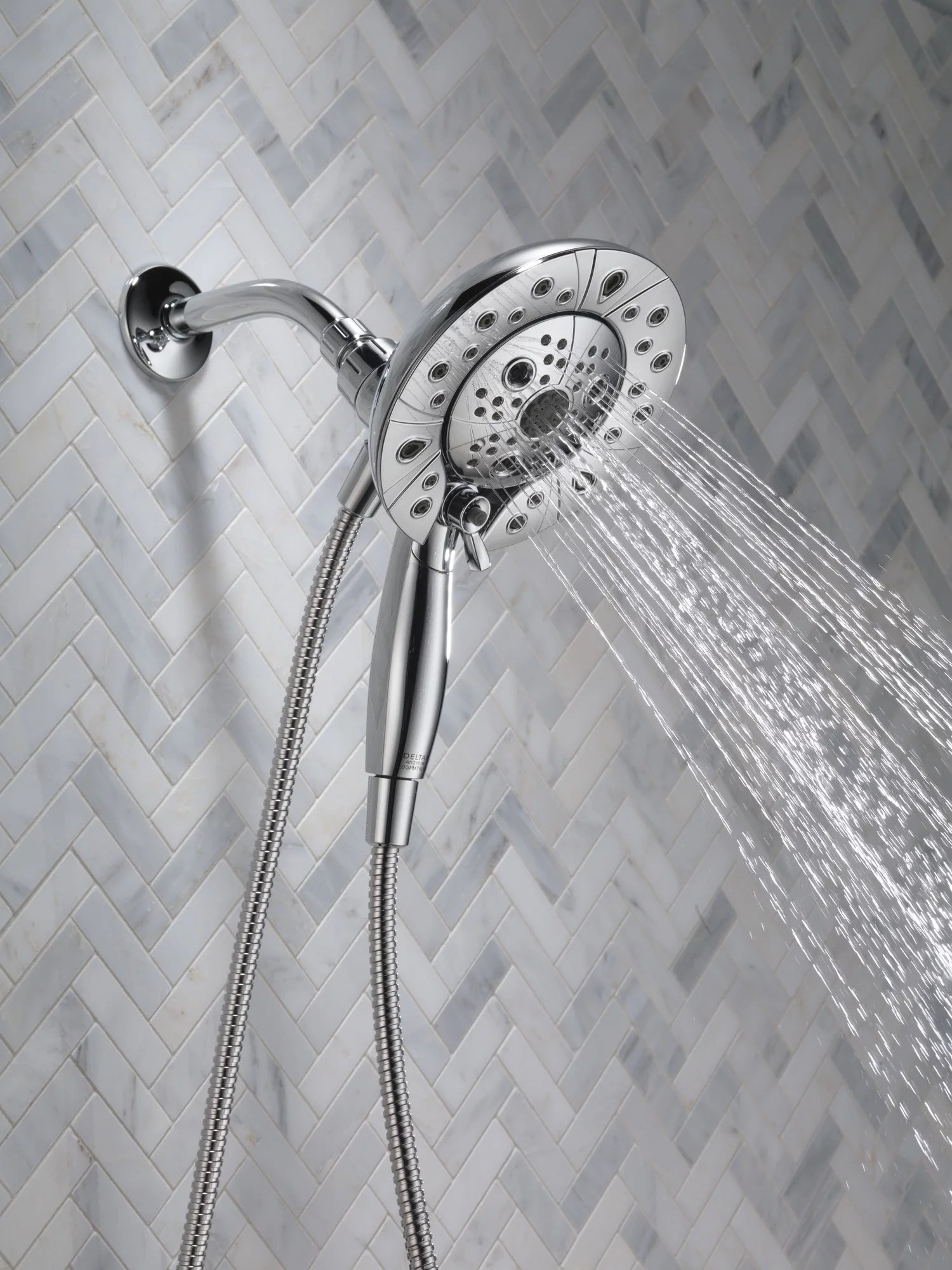 5-Spray Hand Shower and Shower Head Combo in Chrome Y86923