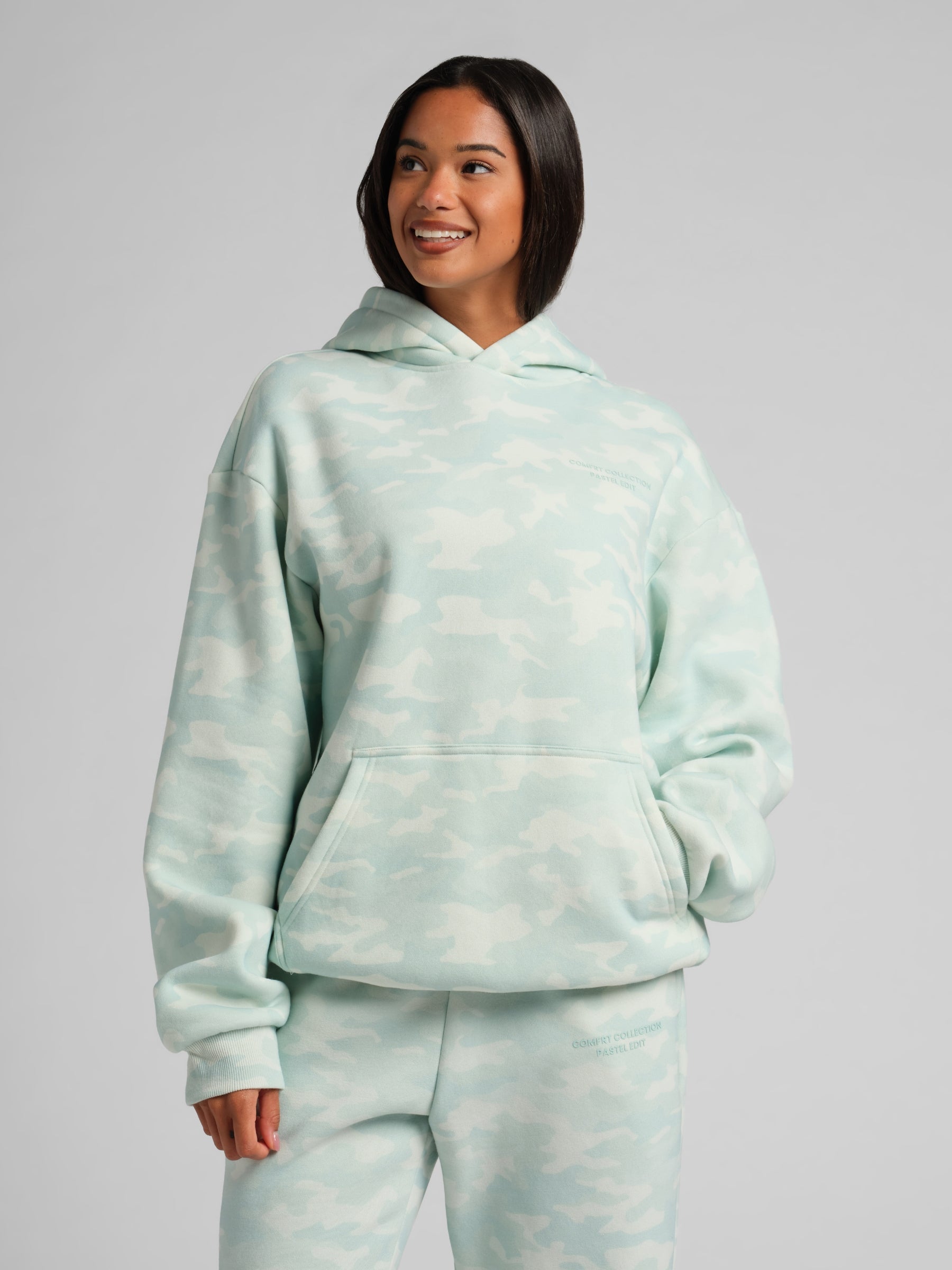 Pastel Hoodie – Mega