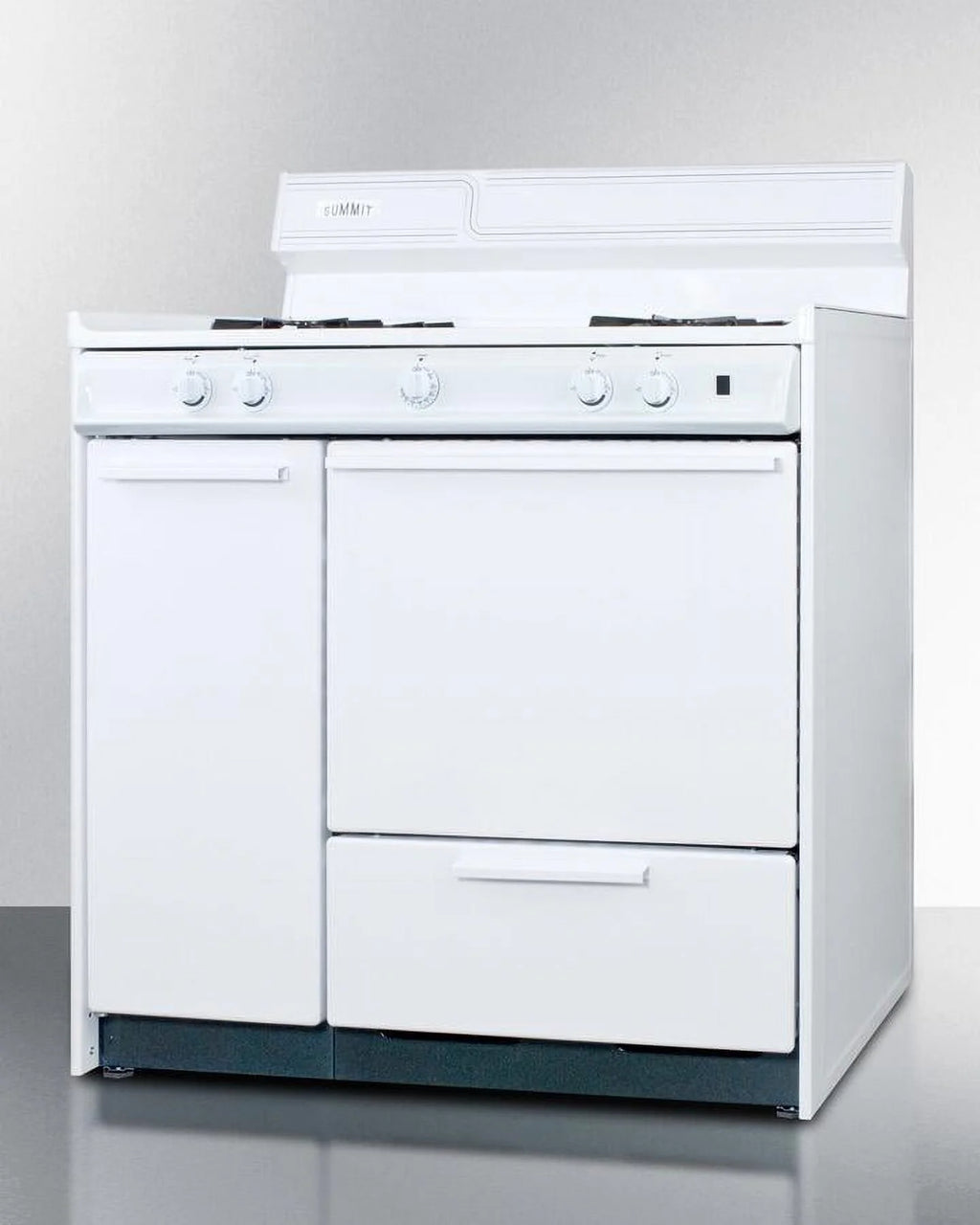 White Gas Freestanding Range D5180