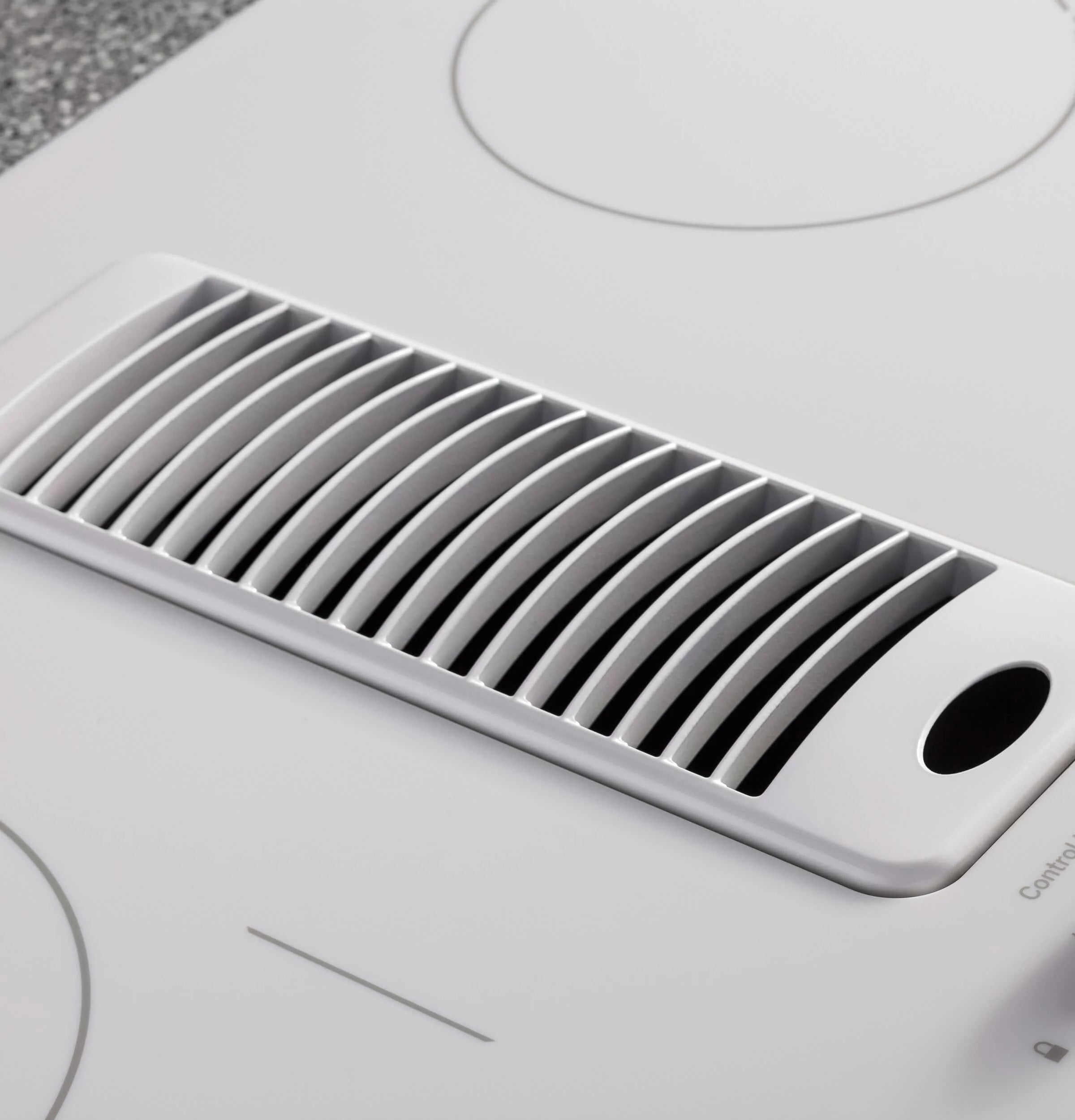White 30 inch Downdraft Electric Cooktop D817
