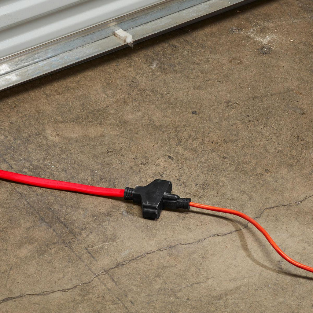 25 ft 30 Amp 125V Generator Extension Cord Adapter T85333