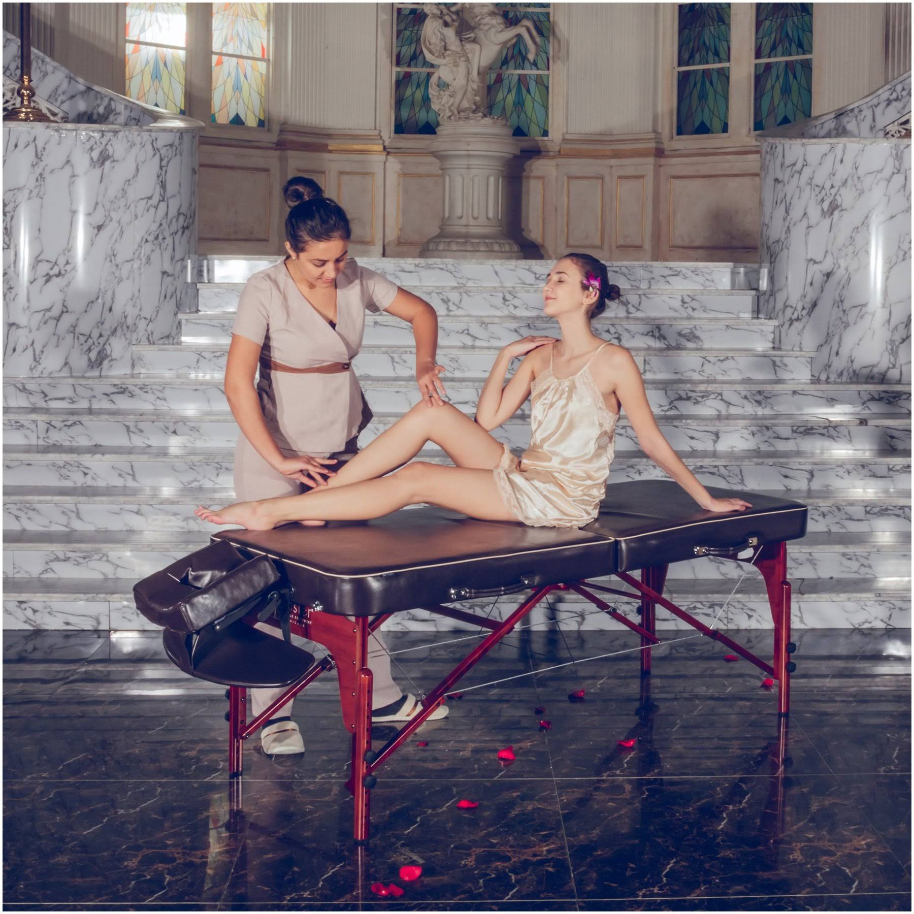 Portable Massage Table M2479