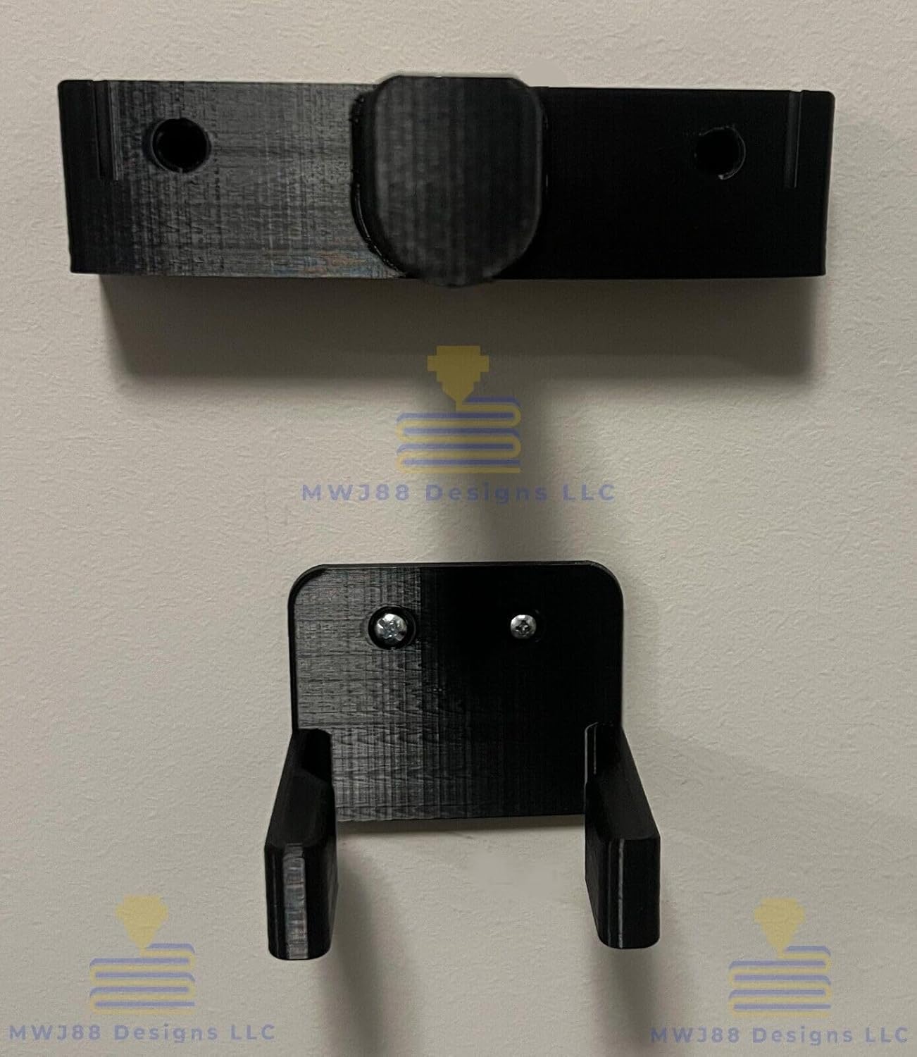 Black Wall Mount for Stick Vac Q729