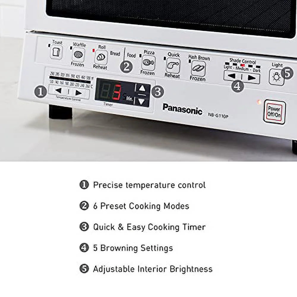 White 4-Slice Toaster Oven with 9-Inch Baking Tray W7632