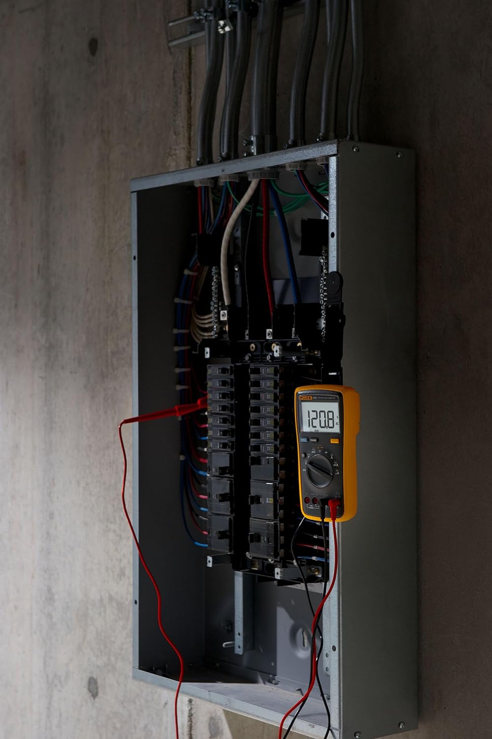 Digital Multimeter B12275