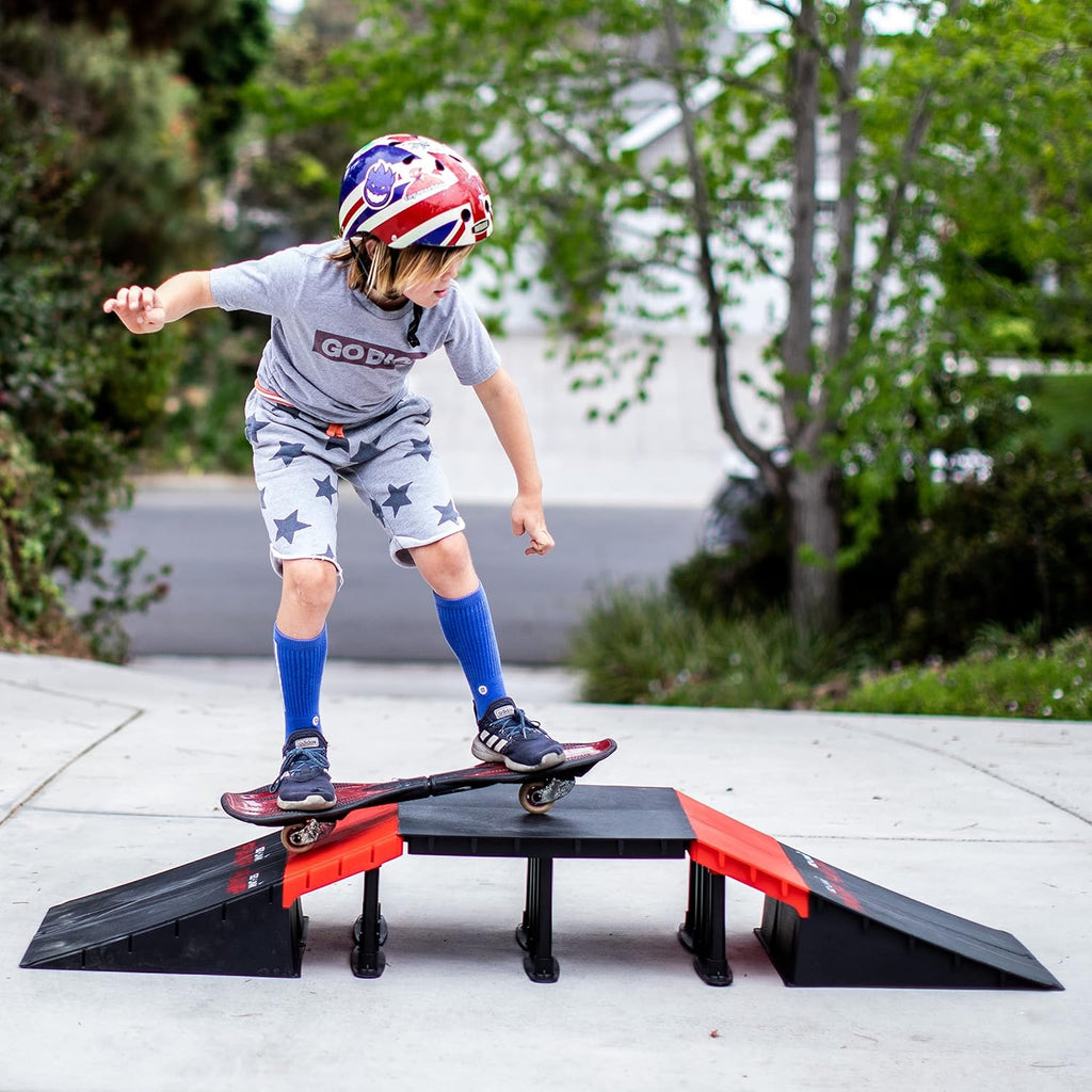 Mini Skateboard Ramp O599312