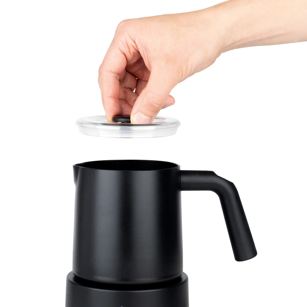 Automatic Milk Frother & Hot Chocolate Maker with BPA Free Pitcher E7336