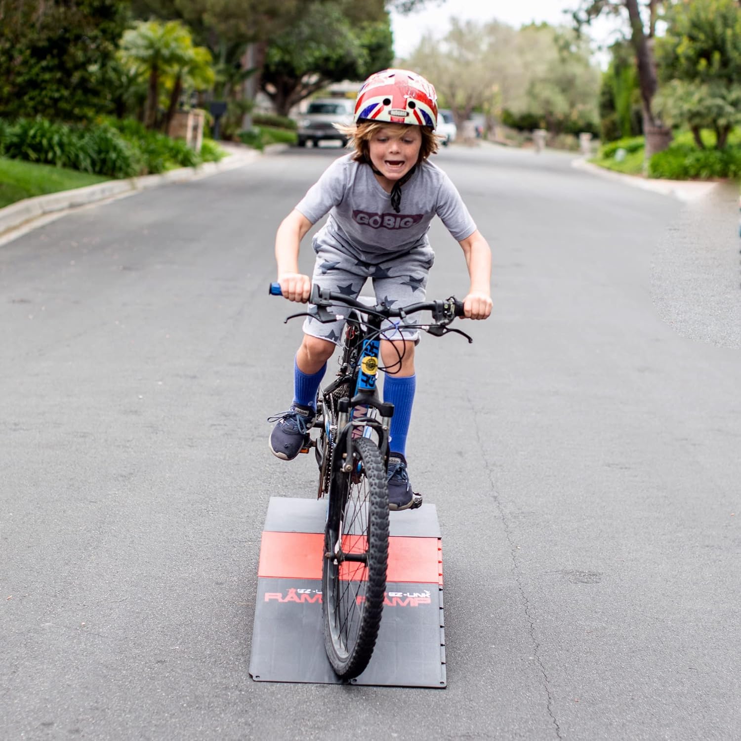 Mini Skateboard Ramp O599312