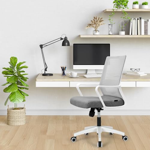 Black Mesh Office Desk Chair with Wheels L455
