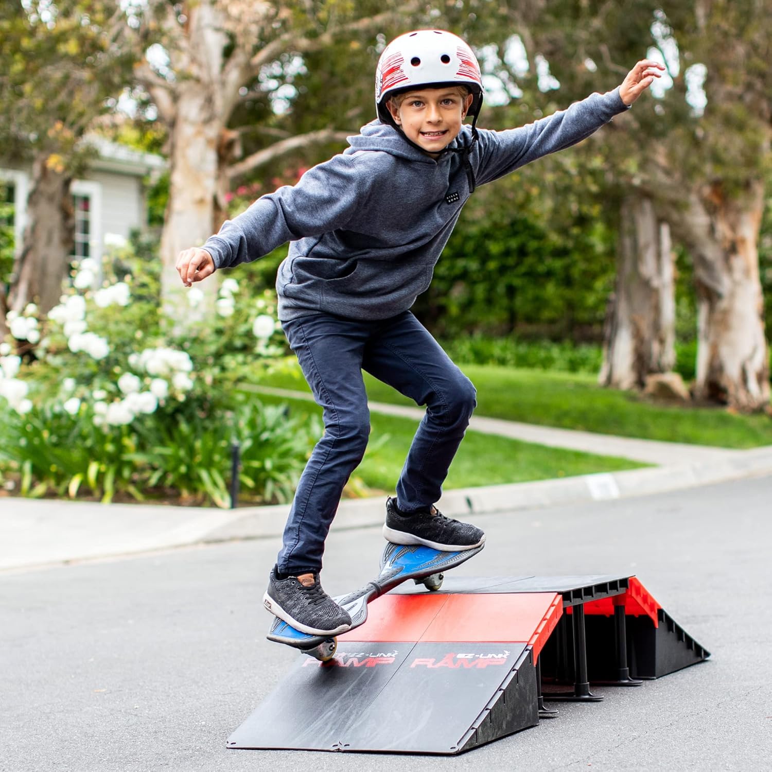 Mini Skateboard Ramp O599312
