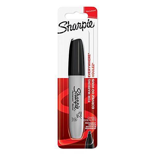 Black Chisel Tip Permanent Markers 2 Count Z4112