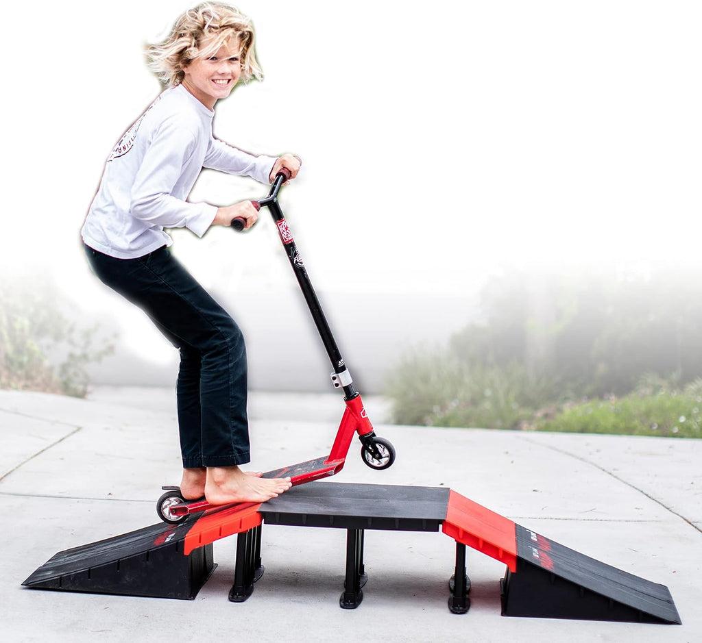 Mini Skateboard Ramp O599312